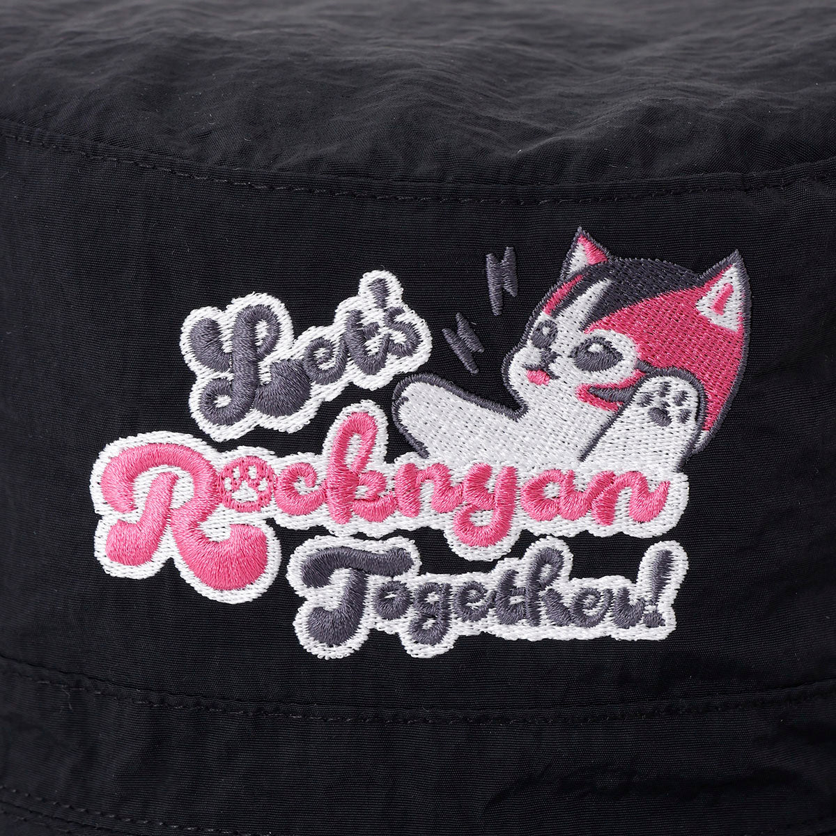 mofusand Nylon Bucket Hat Let’s Rocknyan Together Black
