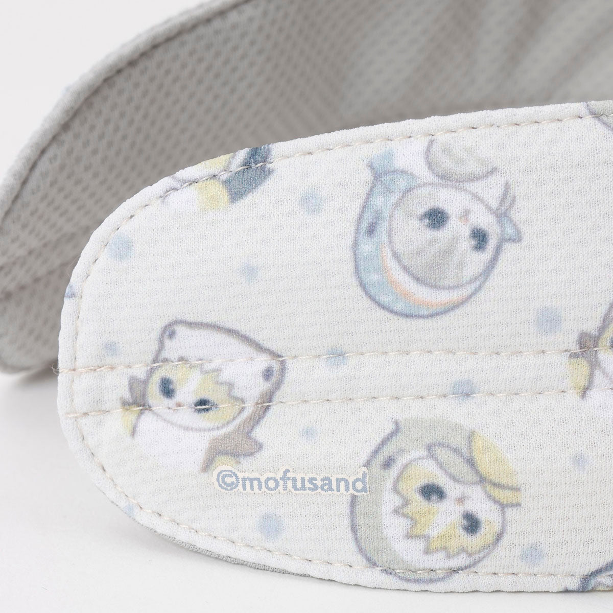 mofusand Neck Cooler Shark Meow All-over Pattern Natural
