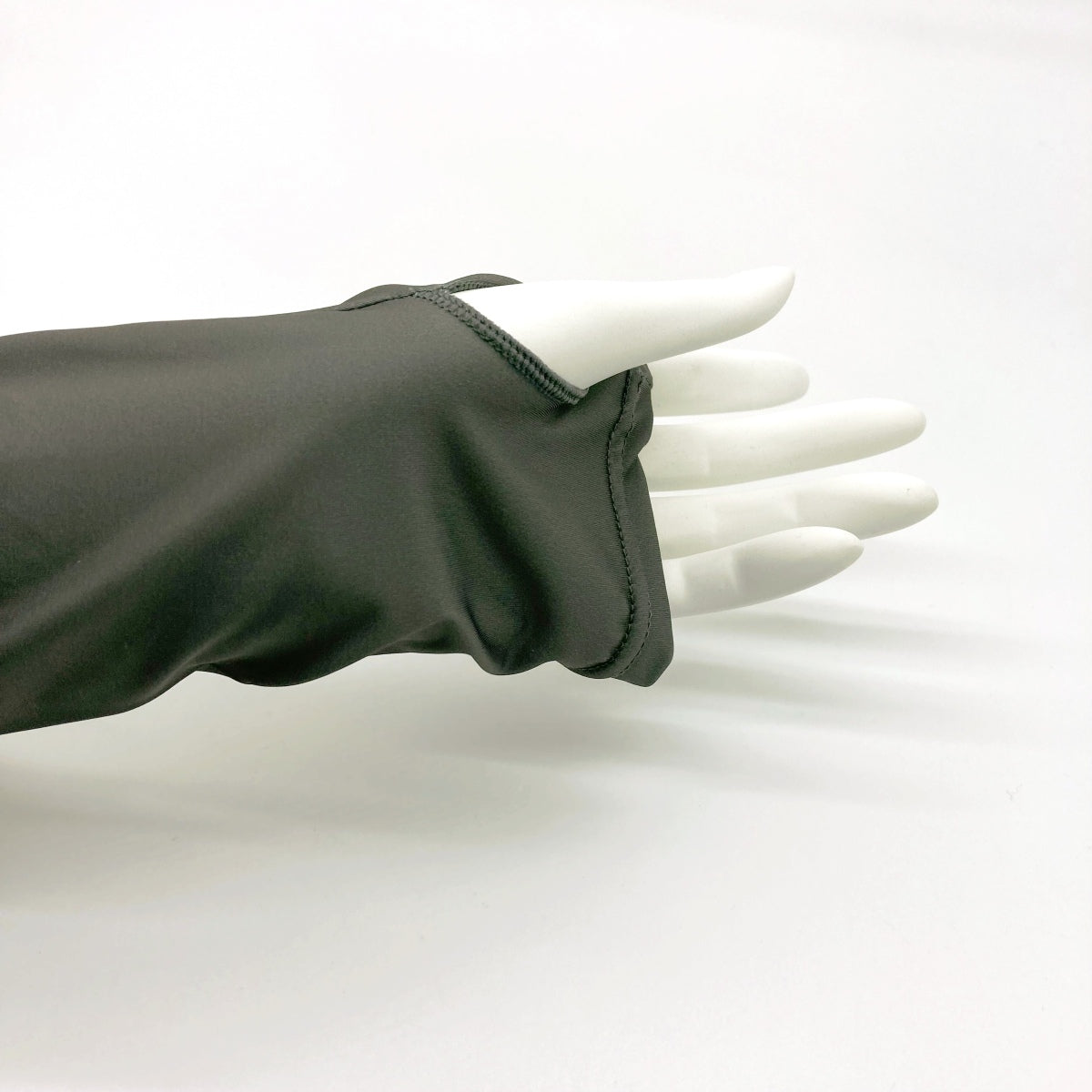 mofusand Print Arm Cover (Shark Penguin)