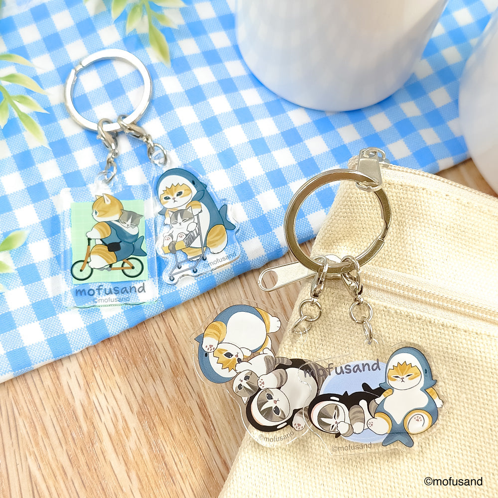 mofusand Double Acrylic Keychain Friendly Shark Meows Days (A)