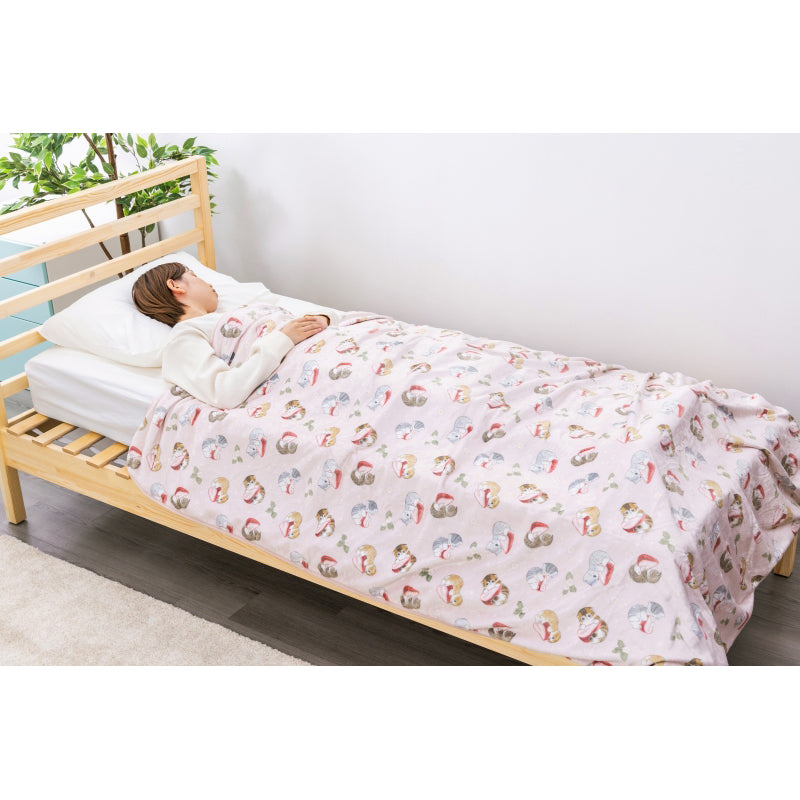 mofusand 큰 담요 담요 (딸기)가있었습니다.