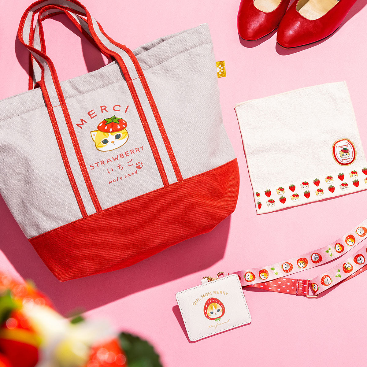 mofusand MERCI STRAWBERRY マチ付き大きめトートバッグ