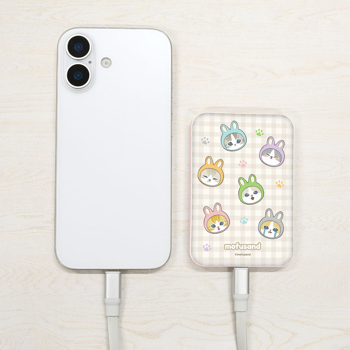 mofusand MagSafe対応ワイヤレスリチウム充電器5000mAh(うさにゃん2
