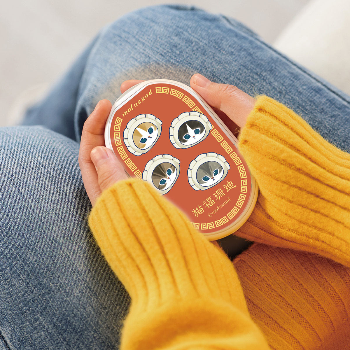 mofusand Rechargeable Hand Warmer (Gyoza Meow)