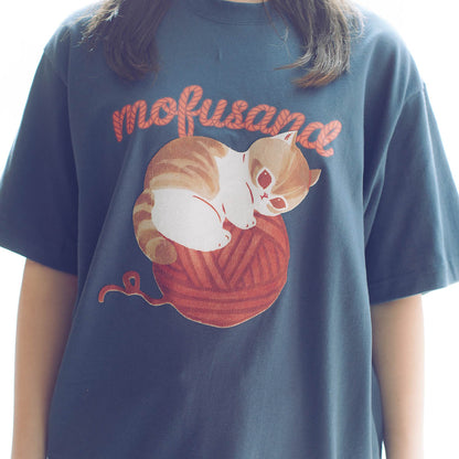 mofusand Yarn Ball T-Shirt Rolling Meow (Navy)
