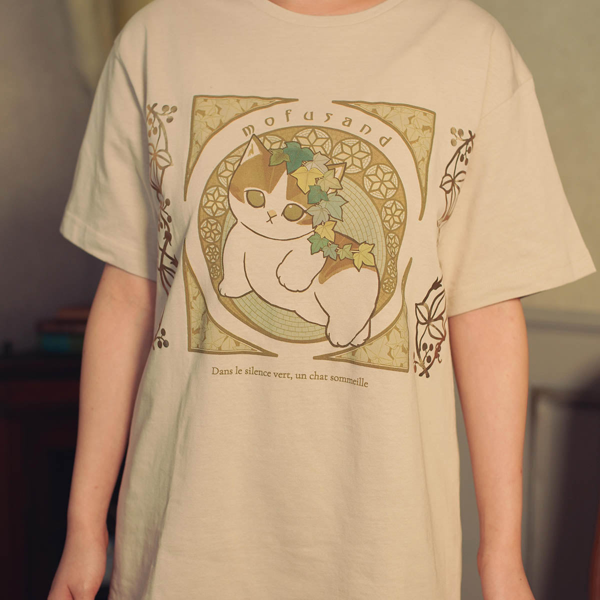mofusand Art Nouveau Style T-shirt Ivy (Natural)