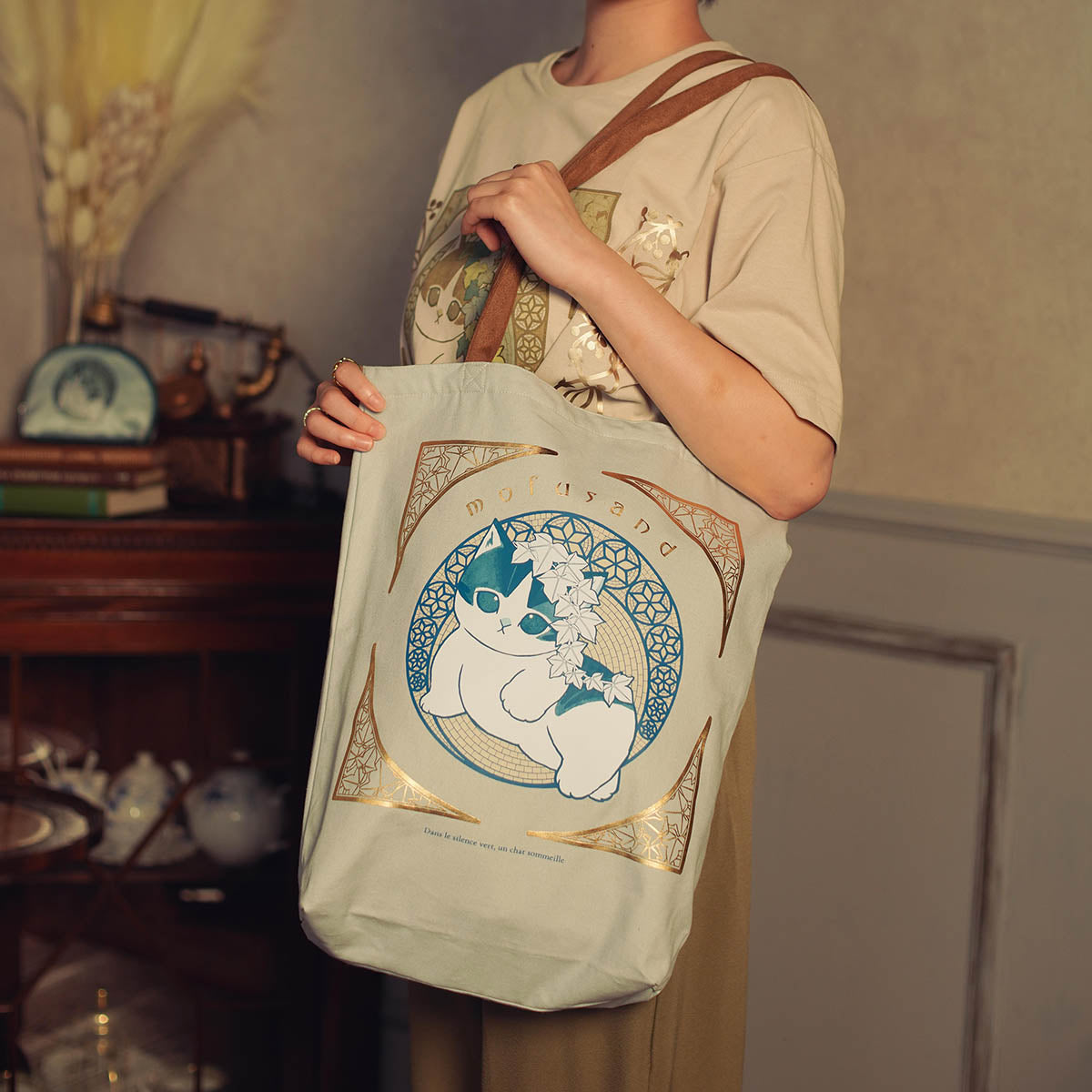 mofusand アールヌーヴォー風 トートバッグ アイビー アッシュブルー