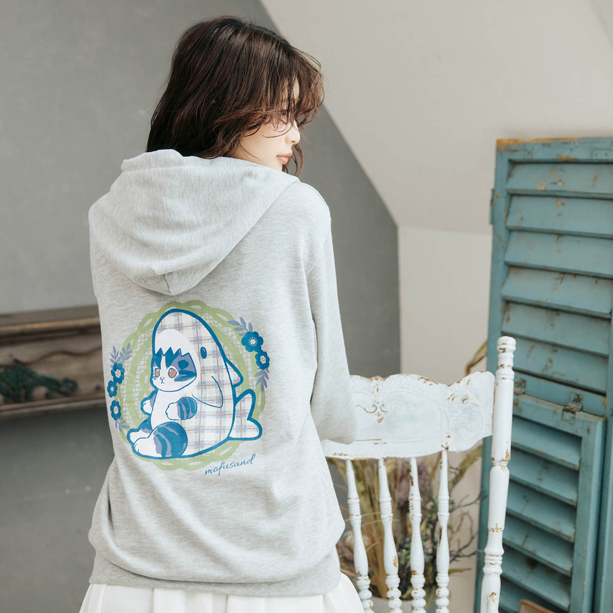 mofusand Country Check Zip Hoodie Shark Meow (Gray)