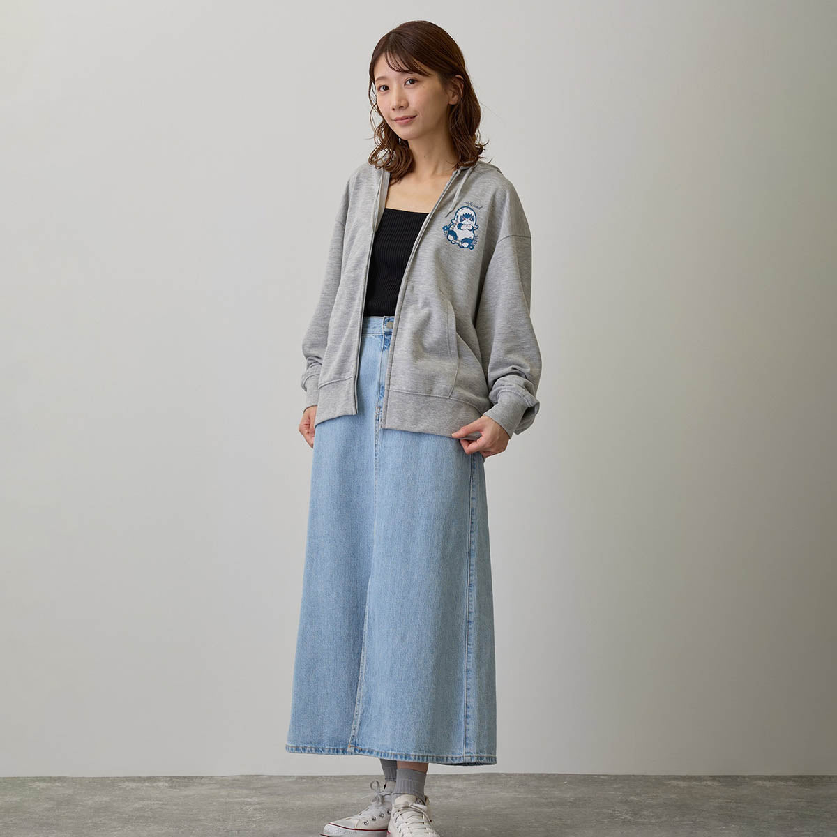 mofusand Country Check Zip Hoodie Shark Meow (Gray)