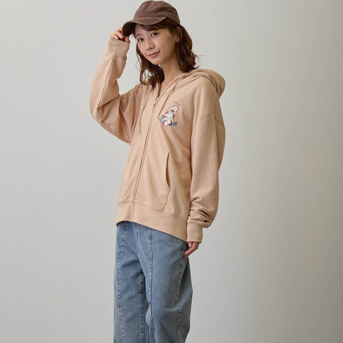 mofusand Country Check Zip Hoodie Rabbit Meow (Natural) | mofusand