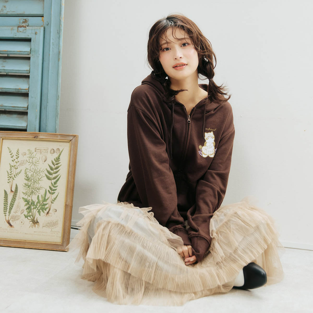 mofusand Country Check Zip Hoodie Fox Meow (Dark Brown)