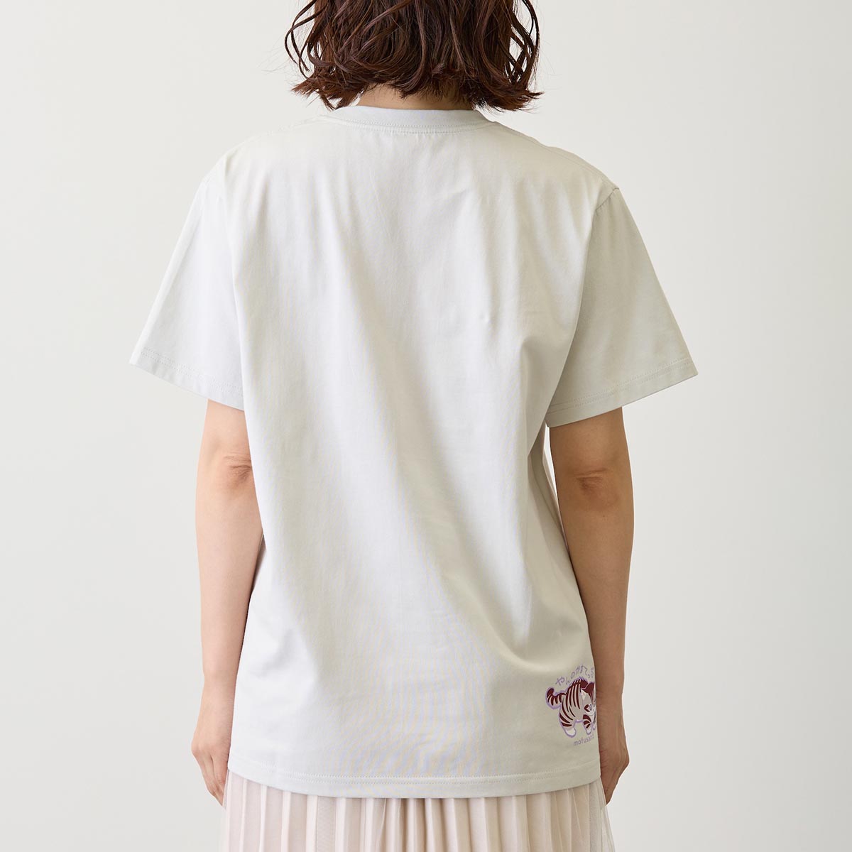 mofusand なにもわるくにゃい Tシャツ 花瓶だいすきにゃん グレー