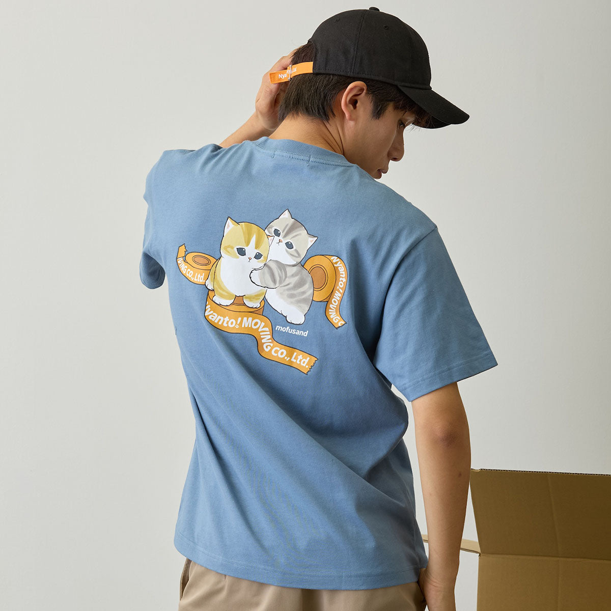 mofusand ニャント！引越センター Tシャツ スタッフ ブルー | mofusand