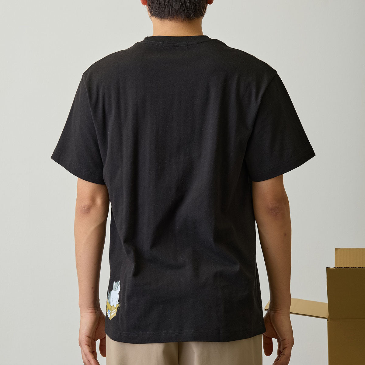 mofusand 喵托！搬家服務 T恤 Nyanto! 黑色