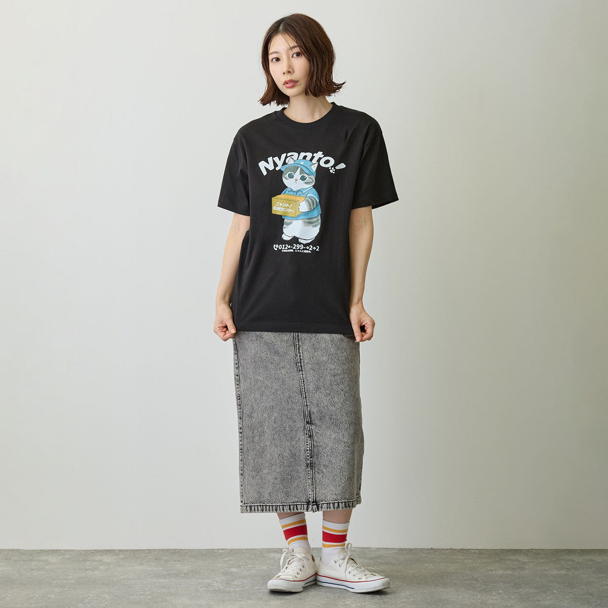 mofusand ニャント！引越センター Tシャツ Nyanto！ ブラック