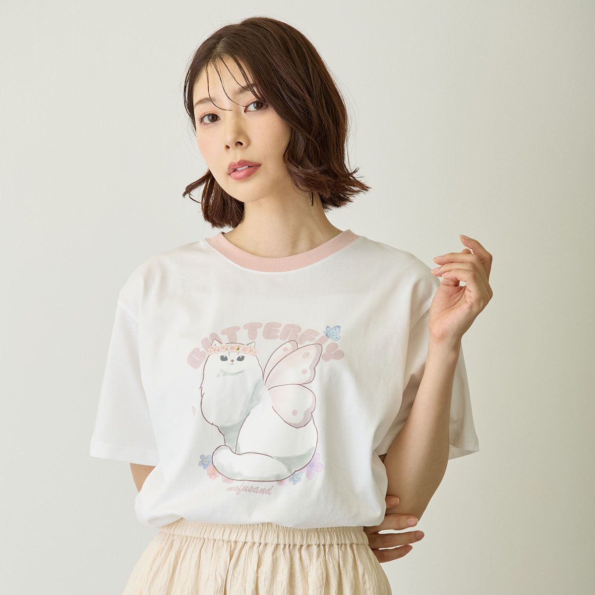 mofusand ちょうちょにゃん Tシャツ ももはねにゃん ホワイト