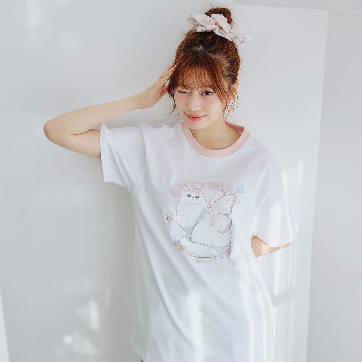 mofusand ちょうちょにゃん Tシャツ ももはねにゃん ホワイト