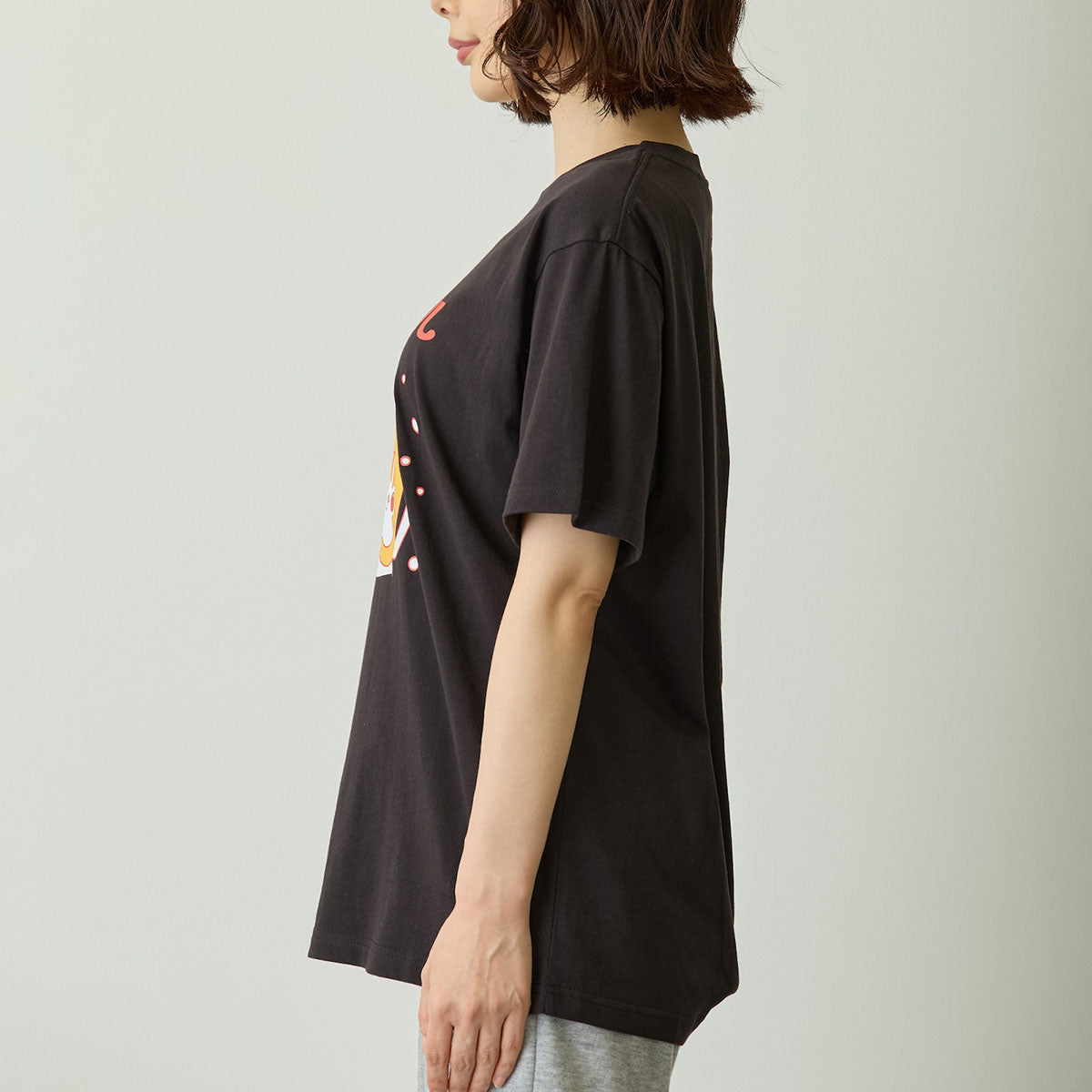 mofusand Tシャツ ネコビィル ブラック