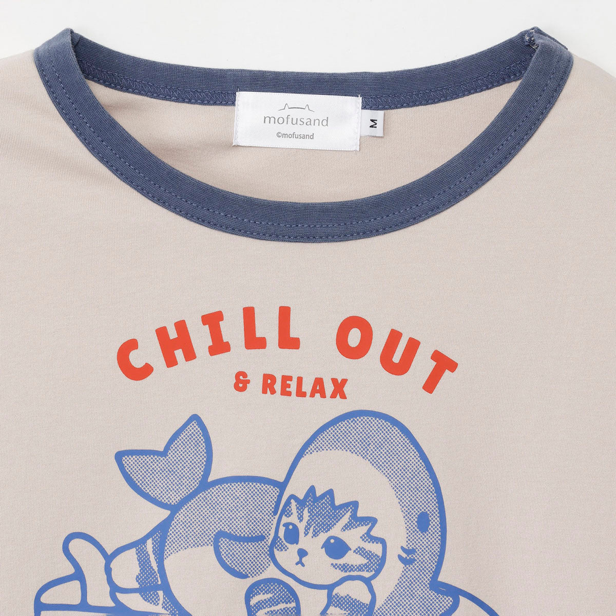 mofusand BOARD SHARK! 티셔츠 CHILL OUT 모카