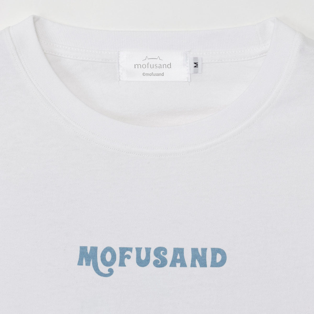 mofusand BOARD SHARK! 티셔츠 RIDING WAVES 화이트