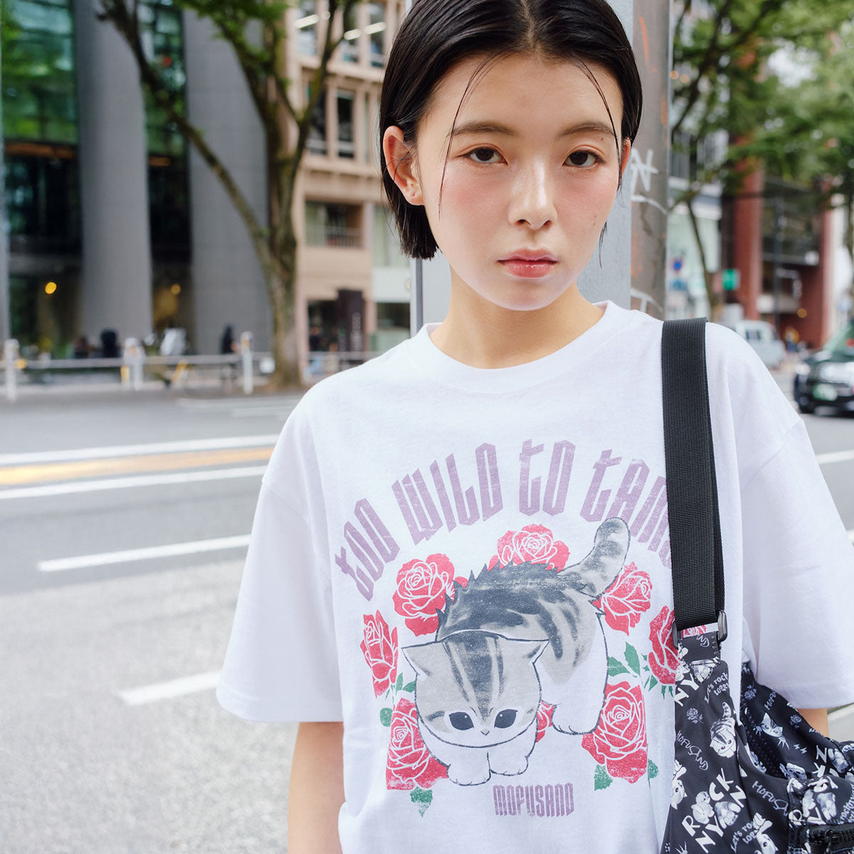 mofusand  Tシャツ  TOO WILD TO TAME ホワイト