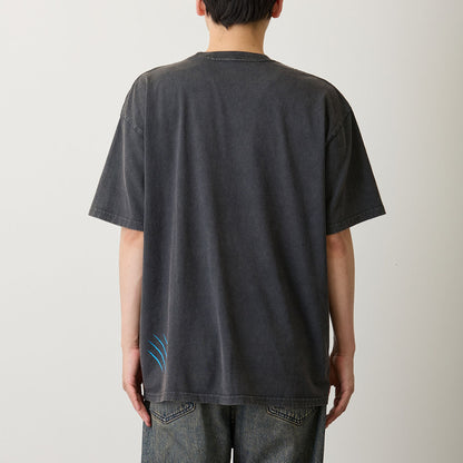 mofusand  Tシャツ  CLAW YOUR WAY OUT スミ