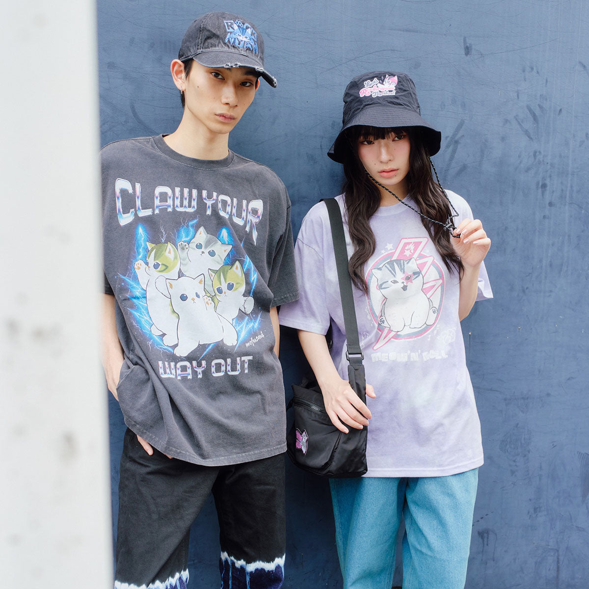 mofusand  Tシャツ  CLAW YOUR WAY OUT スミ