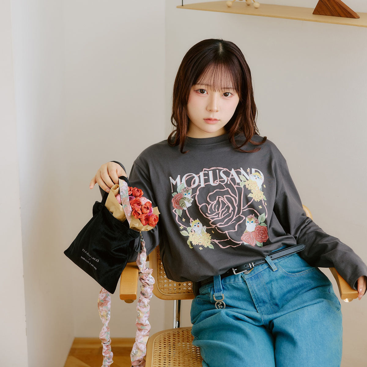 mofusand×日比谷花園 長袖T恤 玫瑰圖案 炭灰色