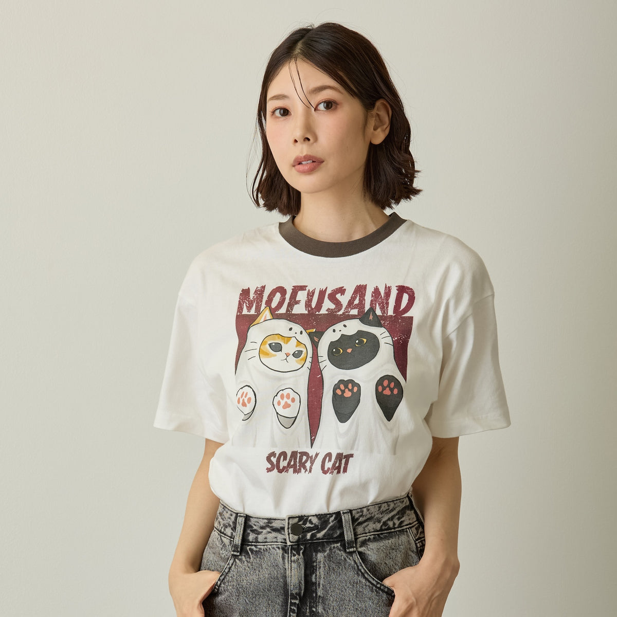 mofusand 티셔츠 SCARY CAT 화이트