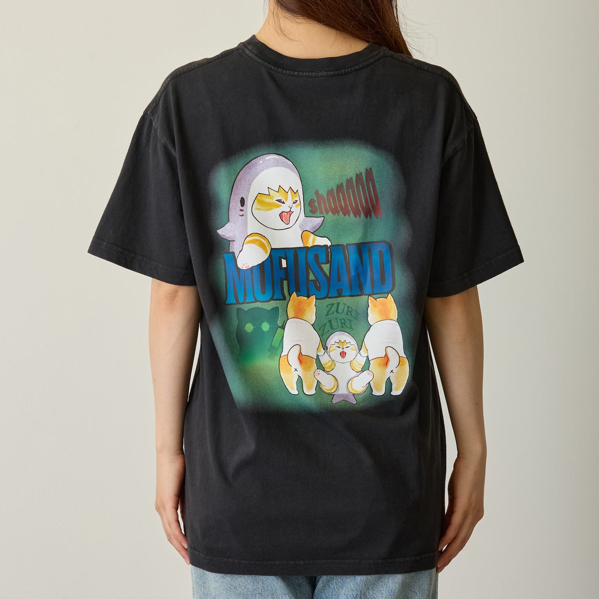 mofusand 티셔츠 호러 상어냥 블랙