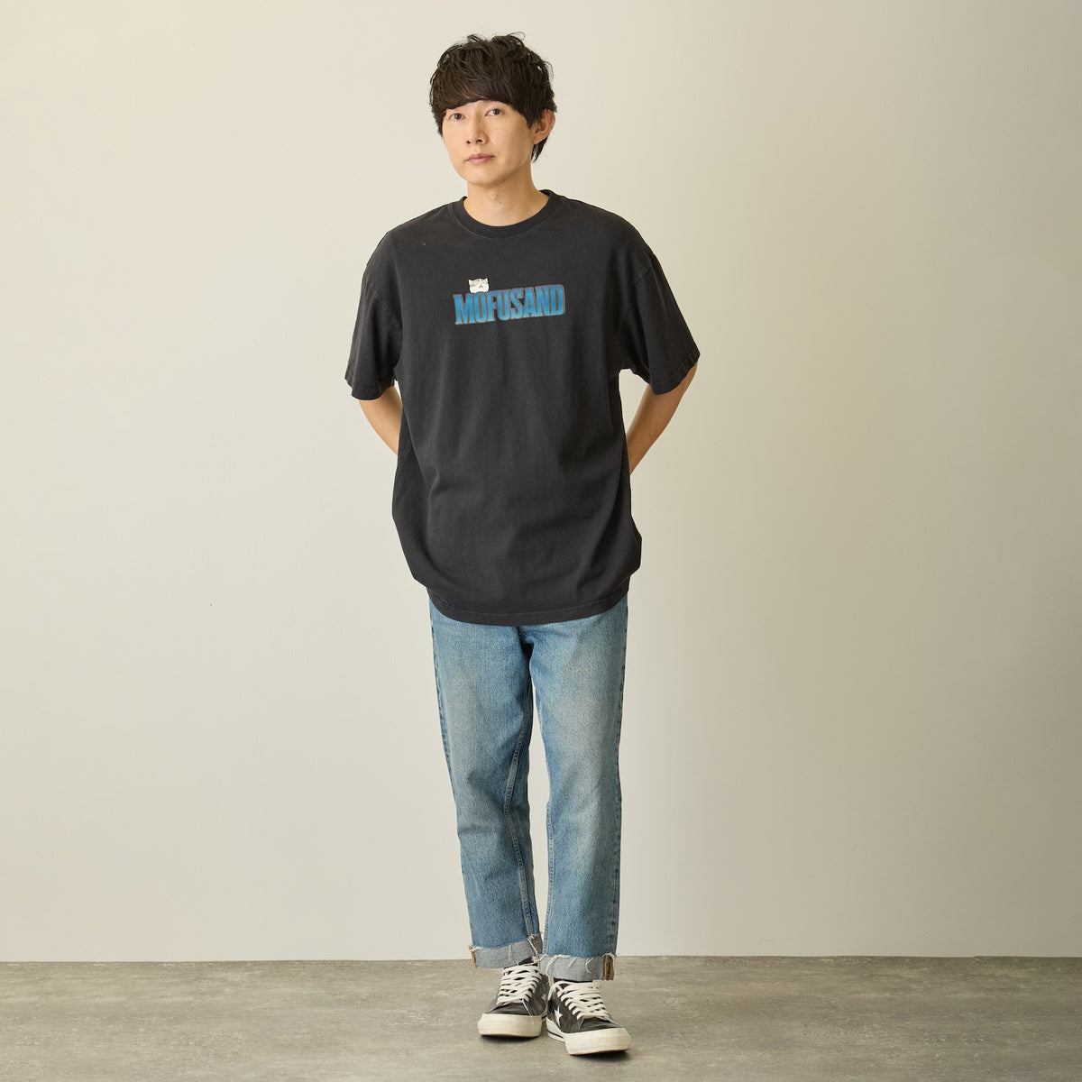 mofusand 티셔츠 호러 상어냥 블랙