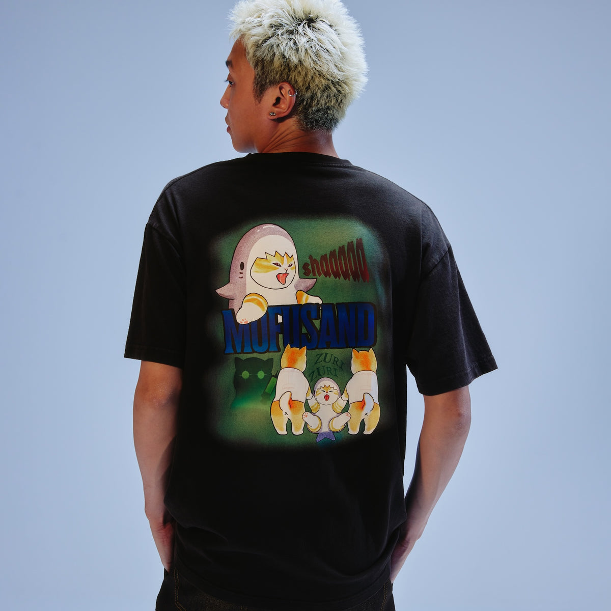 mofusand 티셔츠 호러 상어냥 블랙