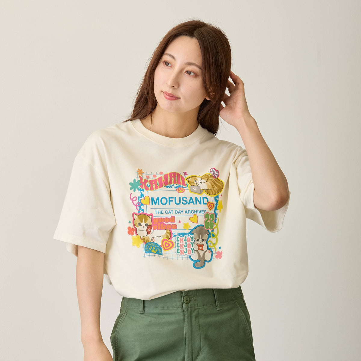 mofusand Tシャツ THE CAT DAY ARCHIVES ホワイト