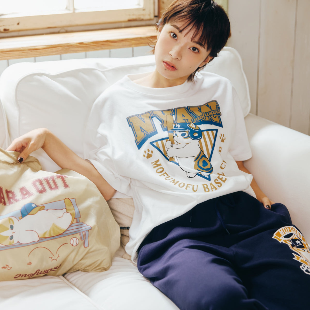mofusand Tシャツ NYAW ホワイト