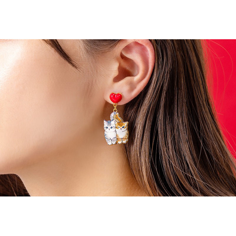 mofusand Shakeyura earrings (outing heart together)