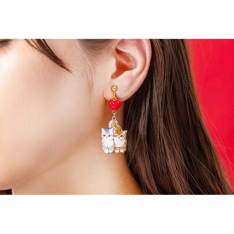 mofusand Swearyura earrings (outing heart together)