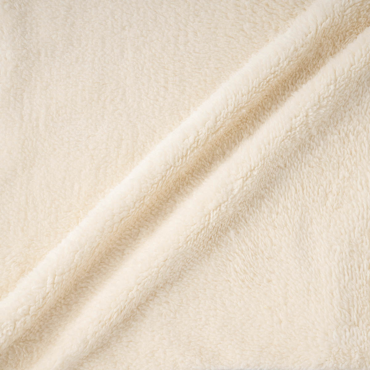 mofusand Warm 3-Way Blanket with Storage Pocket (Paris Meow)