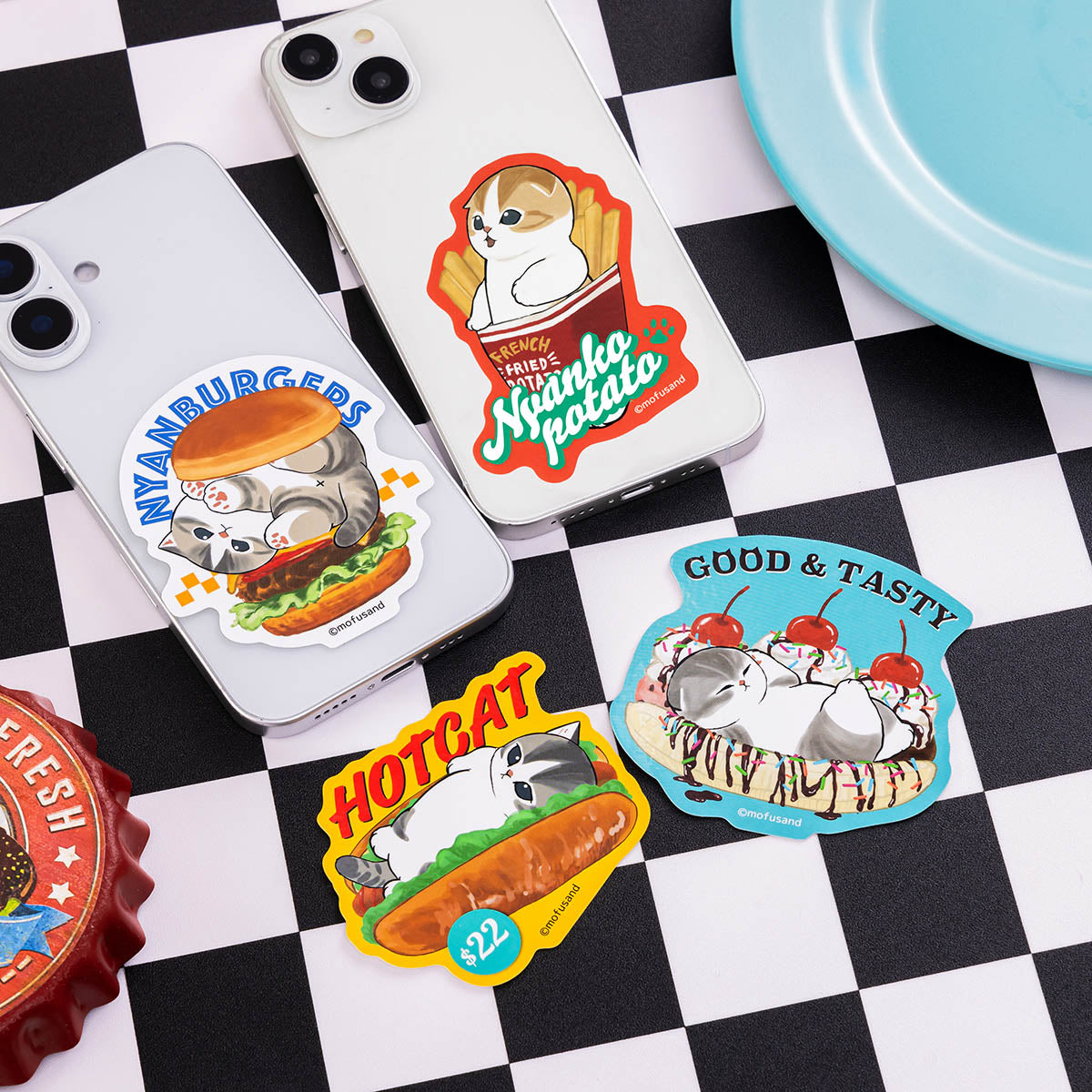 mofusand ダイナー スマホに貼れるサイズのステッカー(にゃんバーガー