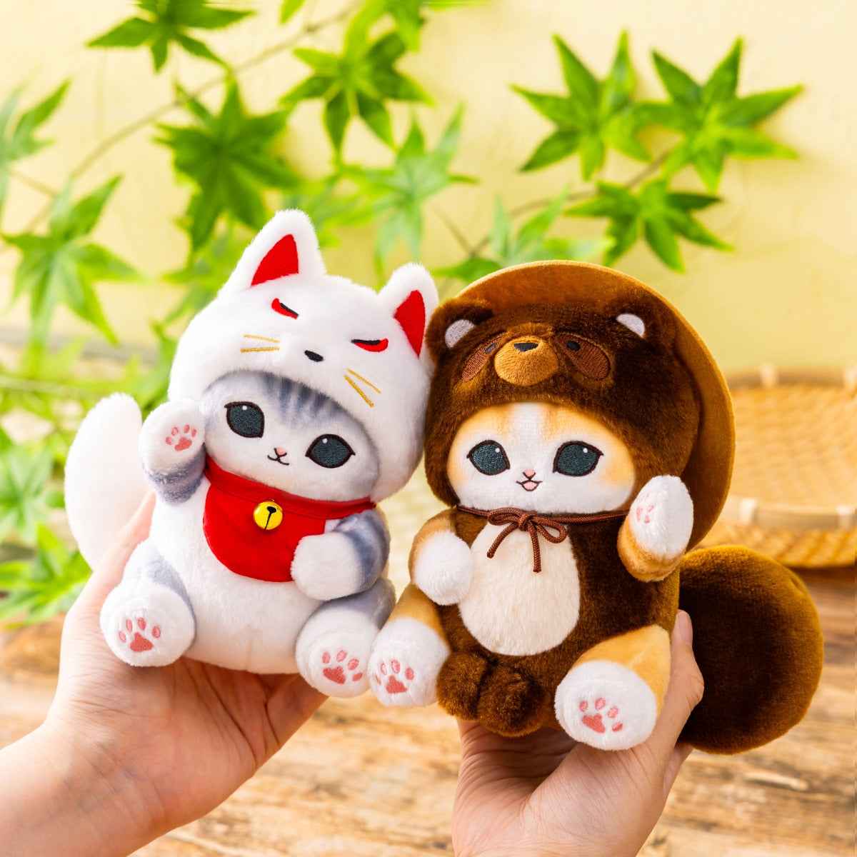 mofusand Shigaraki Raccoon Meow Plush (S)