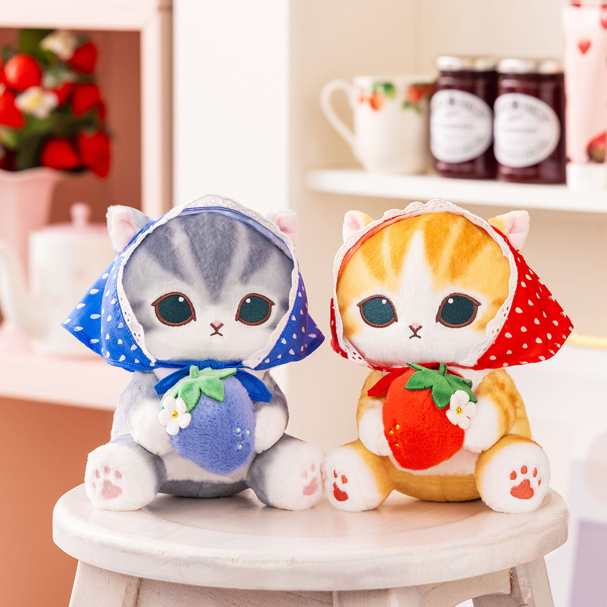 mofusand MERCI STRAWBERRY ぬいぐるみ(赤いいちご) | mofusand