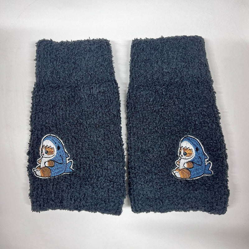 mofusand Marshmallow Arm Wormer (Shark Nyan Embroidery Black)