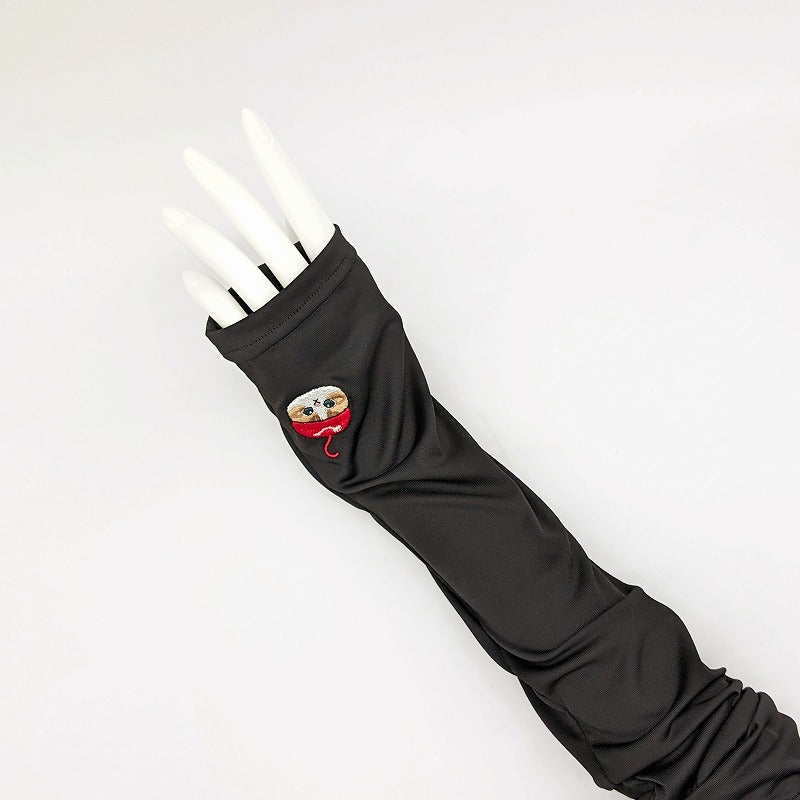 mofusand Embroidery arm cover (fruit Nyan)