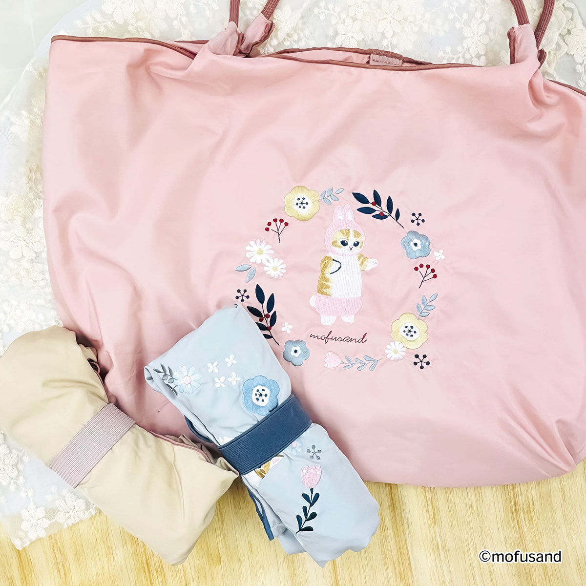 mofusand 刺繍エコバッグ ボタニカル(ベージュ・りすにゃん