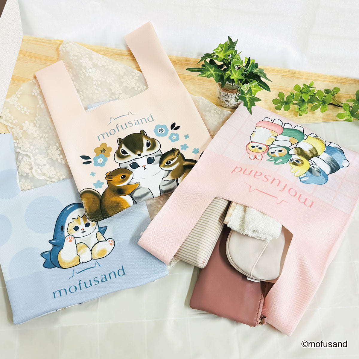 mofusand ニットミニバッグ(にゃんぱんつ！) | mofusandもふもふマーケット