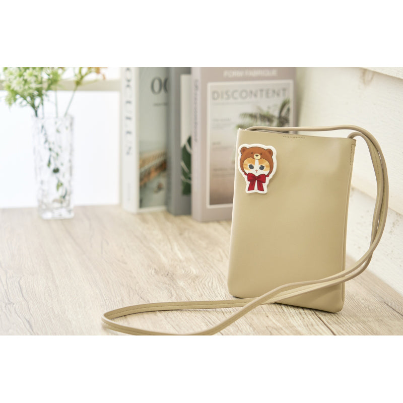 mofusandExhibition Daikat Acrylic Badge (Okao Teddy Bear Nyan)