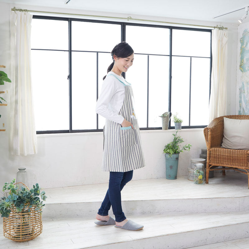 mofusand Print H type apron (shark Nyan)