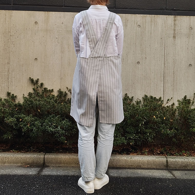 mofusand エプロン(ジンベエザメにゃん グレー)